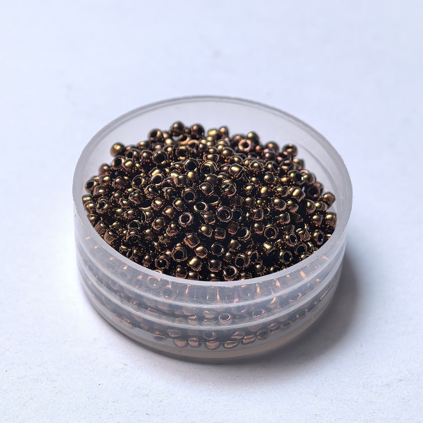 TOHO Round Seed Beads 15/0 #501