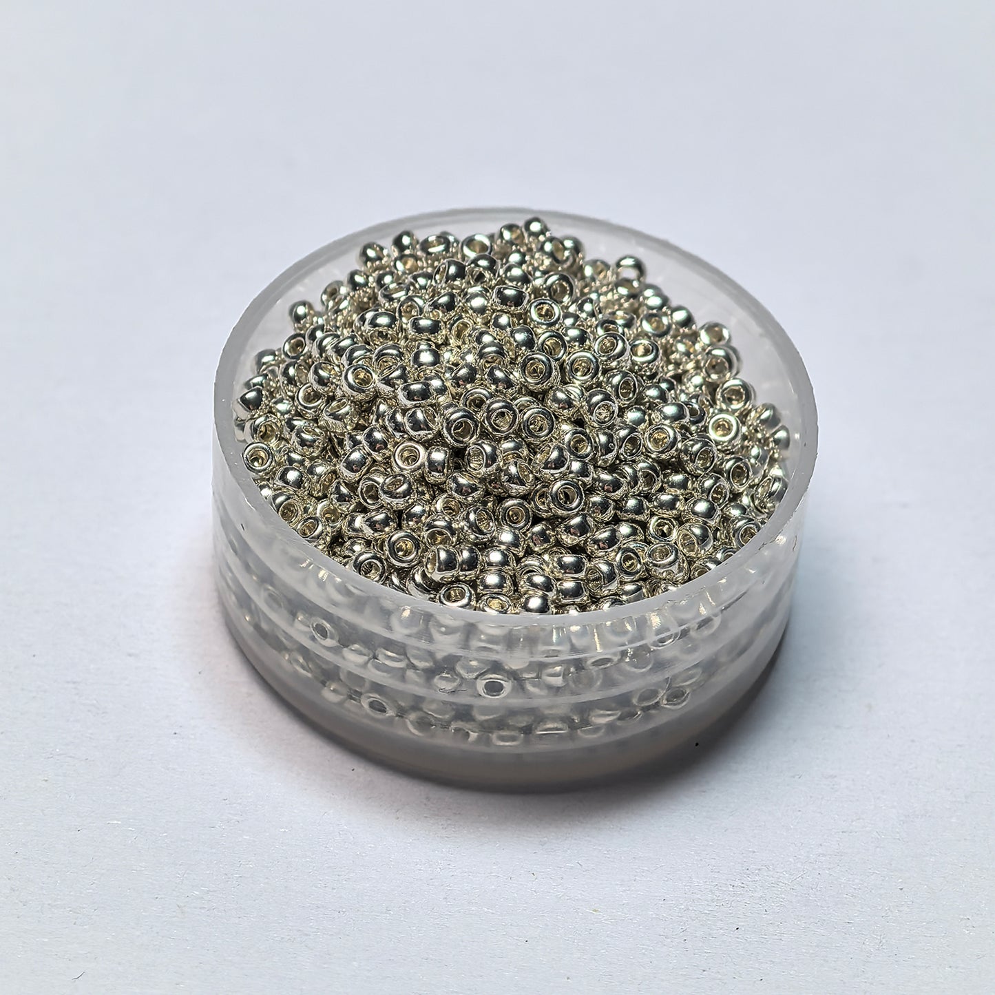 MIYUKI Round Rocailles Seed Beads 15/0 #RR181